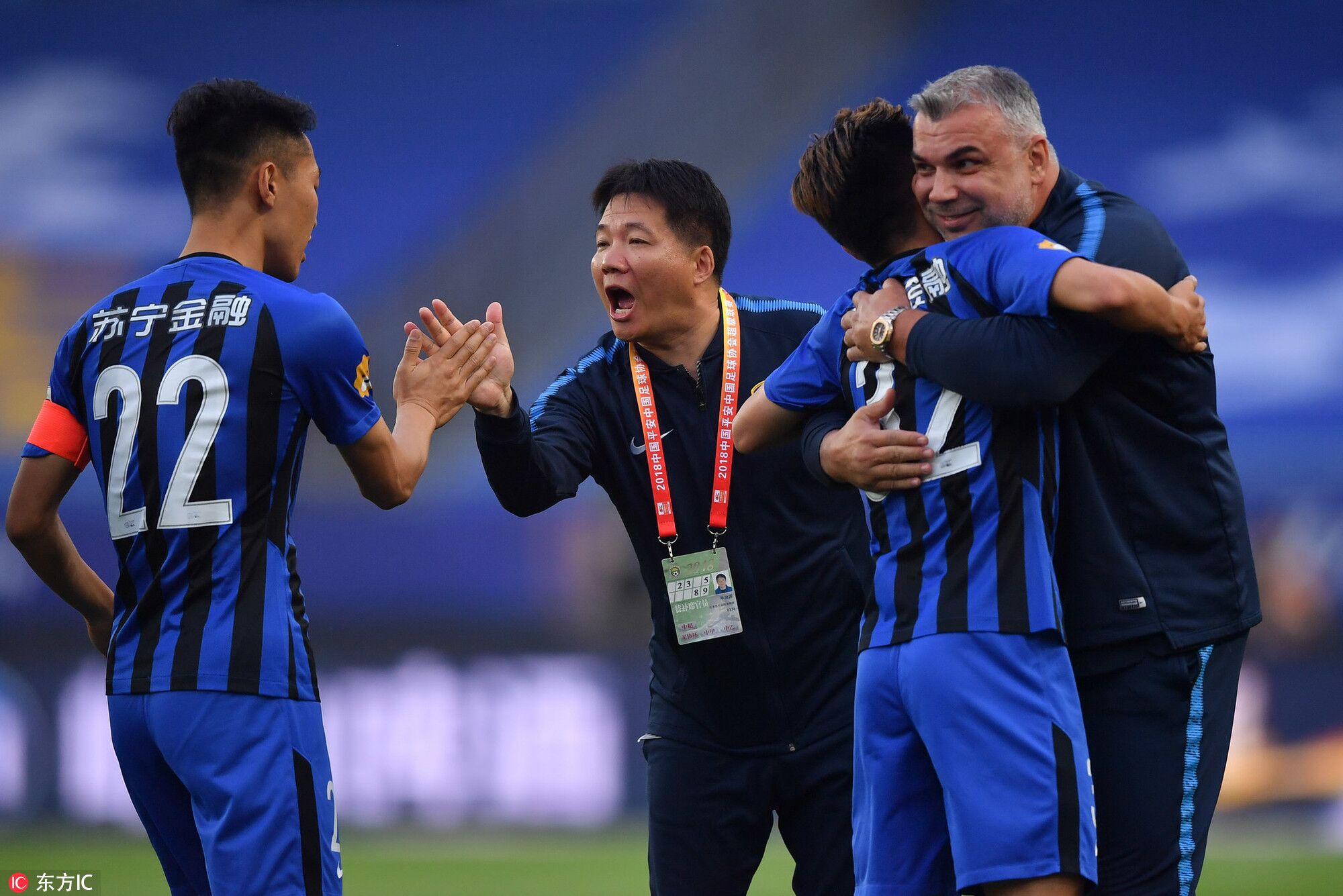 苏宁主场保持连胜,击败对手稳守榜首位置 苏宁主场保持连胜,击败对手稳守榜首位置